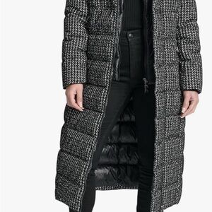 DKNY Black and White chevron Patterned Puffer Coat